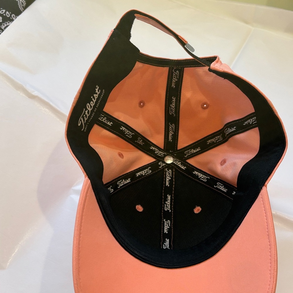 Titleist Peach Cap - Picture 2 of 8